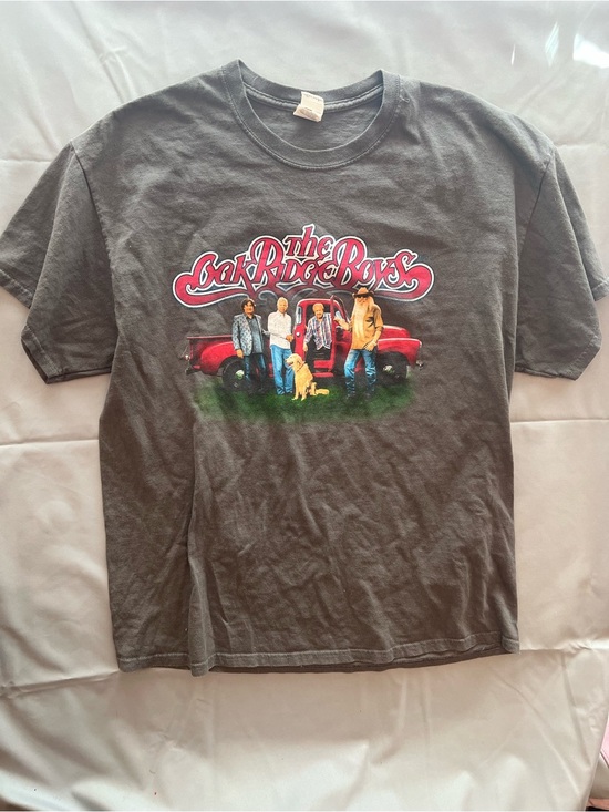 Tops - Vintage oakridge boys vintage concert T shir